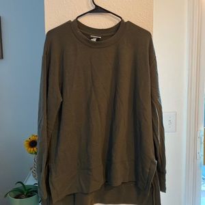 Olive green crew fashion sweatshirt.